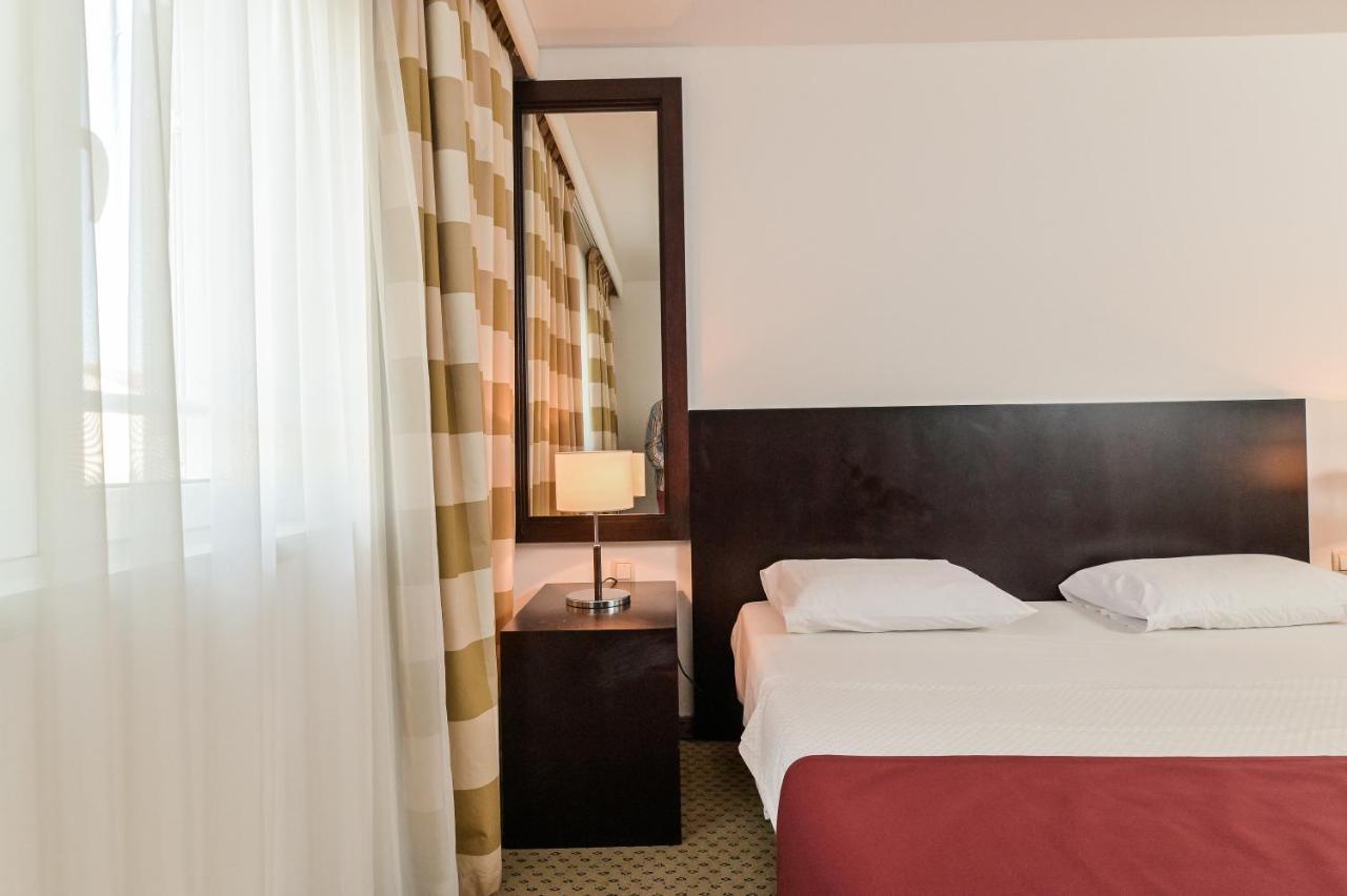 Hotel International Ραμπ Εξωτερικό φωτογραφία